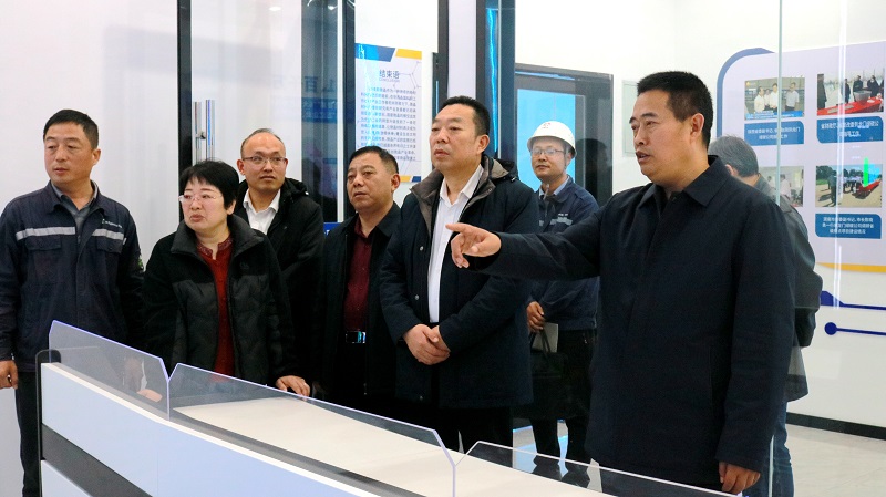 周紅到龍門(mén)綠碳公司調(diào)研指導(dǎo)工作